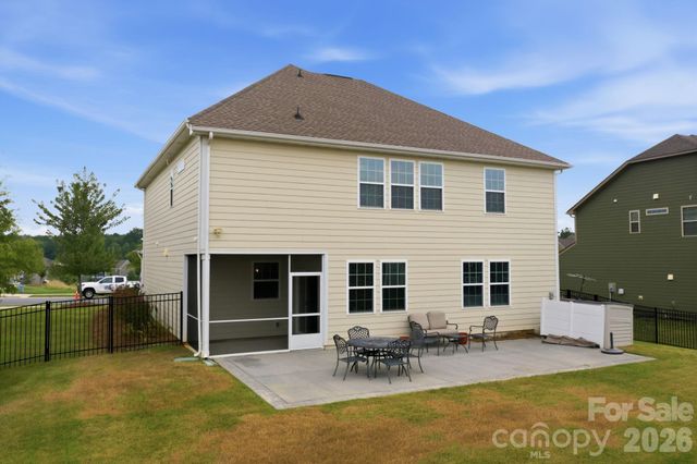 111 Slip Shot Lane, Troutman, NC 28166