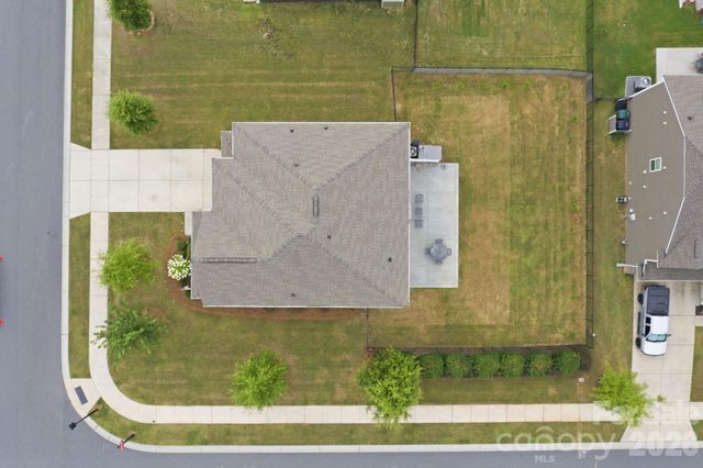 111 Slip Shot Lane, Troutman, NC 28166