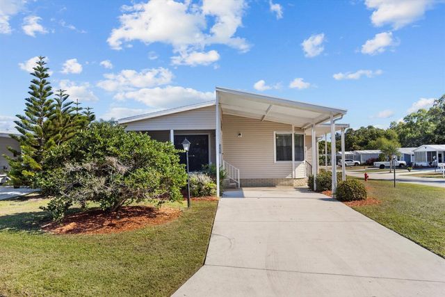 8530 Leadtree Court, Port St. Lucie, FL 34952