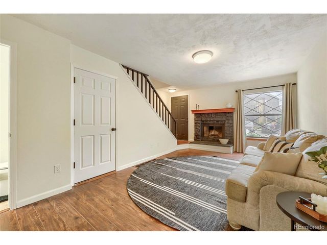 18507 E Whitaker Cir D, Aurora, CO 80015