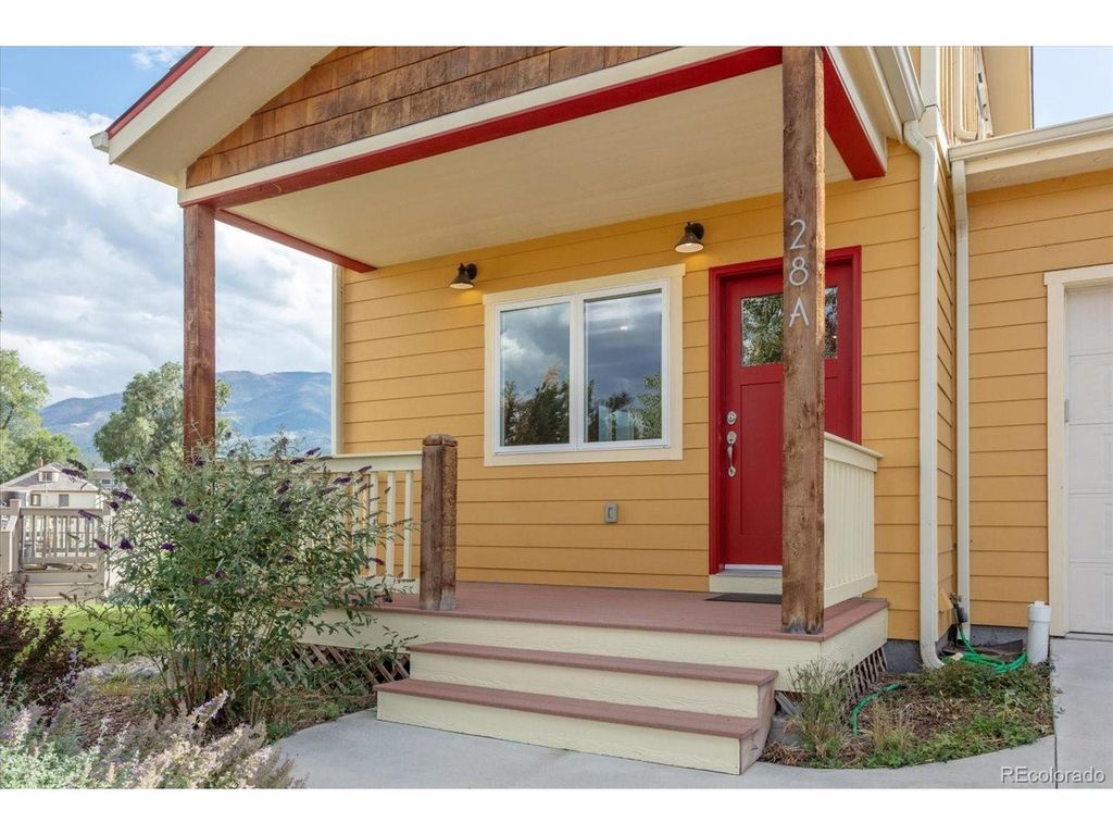 28 Trailside Ct A, Salida, CO 81201