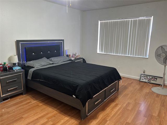 17901 NW 68th Avenue R209, Hialeah, FL 33015