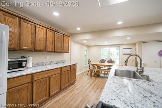 5223 Woodlane Road, Clarkston, MI 48348