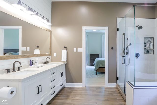 4300 Tally Ho Circle, Zionsville, IN 46077