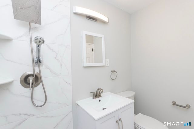 2625 Park Avenue 4F, Bridgeport, CT 06604