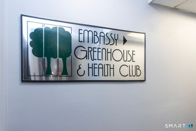 2625 Park Avenue 4F, Bridgeport, CT 06604