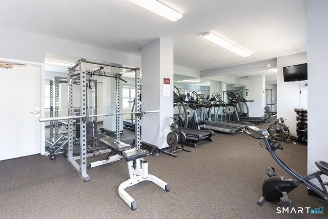 2625 Park Avenue 4F, Bridgeport, CT 06604