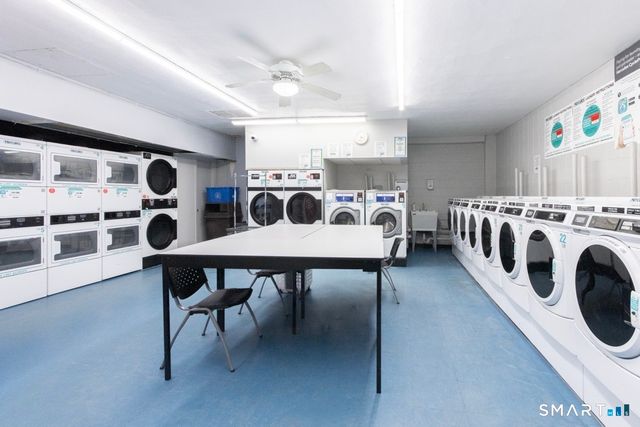 2625 Park Avenue 4F, Bridgeport, CT 06604