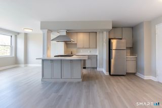 2625 Park Avenue 4F, Bridgeport, CT 06604