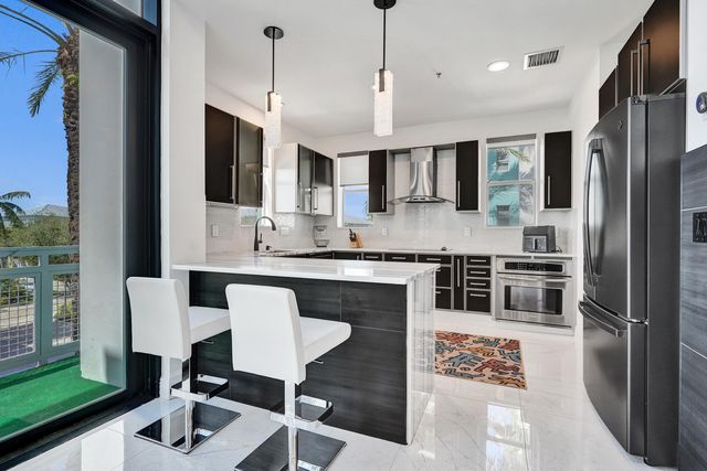 365 SE 6th Avenue 307, Delray Beach, FL 33483