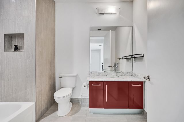 365 SE 6th Avenue 307, Delray Beach, FL 33483