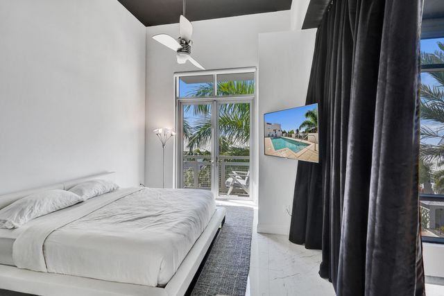 365 SE 6th Avenue 307, Delray Beach, FL 33483