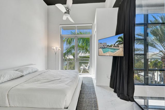 365 SE 6th Avenue 307, Delray Beach, FL 33483