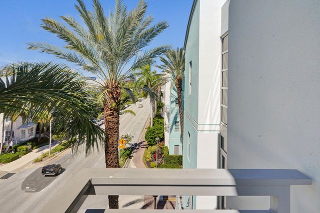 365 SE 6th Avenue 307, Delray Beach, FL 33483