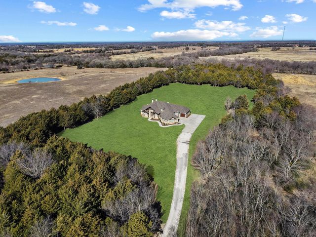 231 Geis Drive, Pottsboro, TX 75076