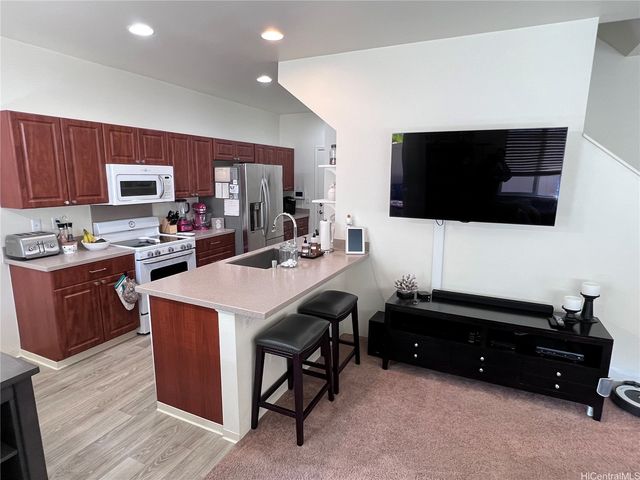 91-6221 Kapolei Parkway 235, Ewa Beach, HI 96706