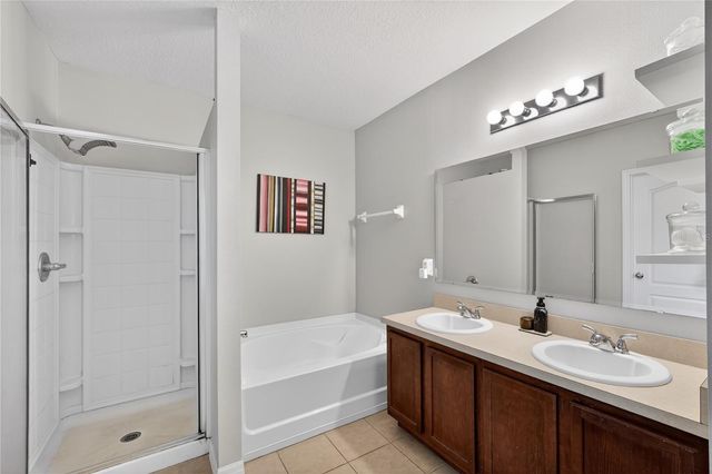 3136 QUEEN ALEXANDRIA DRIVE, Kissimmee, FL 34744