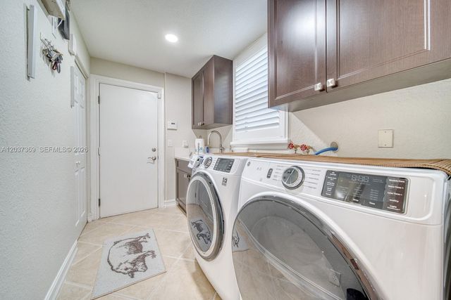 7725 NW 128th Ave, Parkland, FL 33076