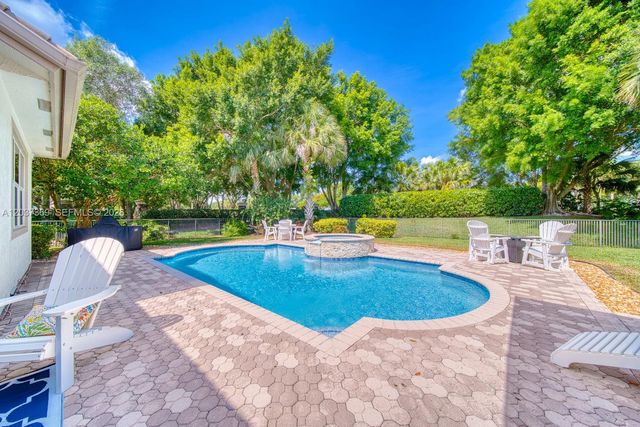 7725 NW 128th Ave, Parkland, FL 33076