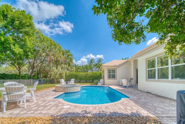 7725 NW 128th Ave, Parkland, FL 33076
