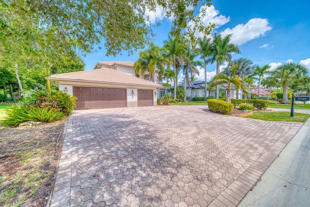 7725 NW 128th Ave, Parkland, FL 33076