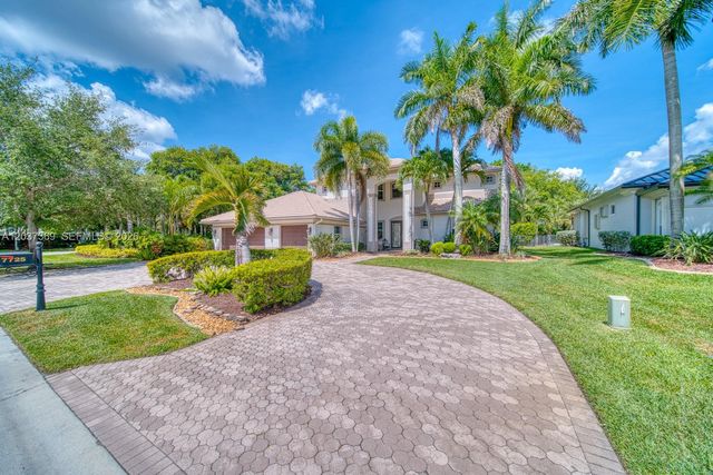 7725 NW 128th Ave, Parkland, FL 33076