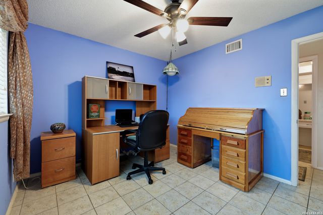 5315 KING GEORGE DR, San Antonio, TX 78229