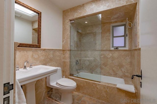 17116 Paseo Hermosa Unit A, Rancho Santa Fe, CA 92067