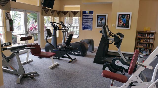 2361 NW 33rd St 604, Oakland Park, FL 33309
