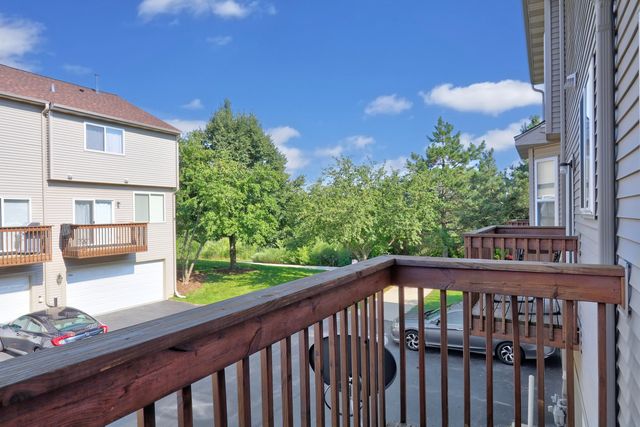 983 Ellsworth Drive, Grayslake, IL 60030