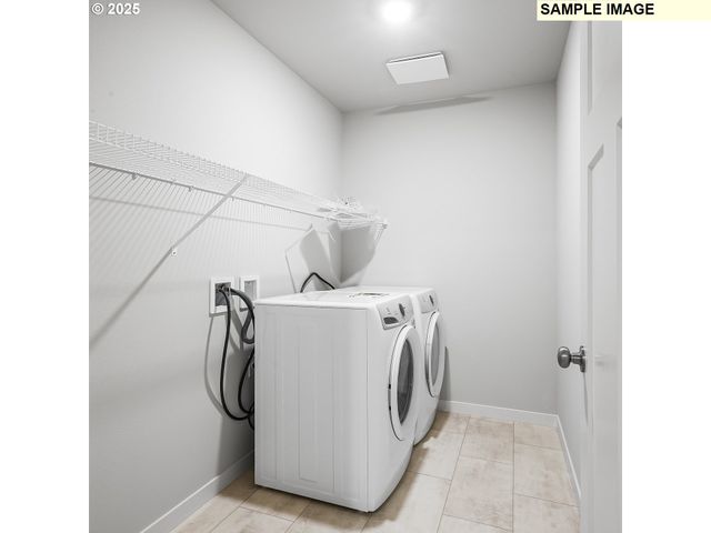 1047 Legacy St, Eugene, OR 97402