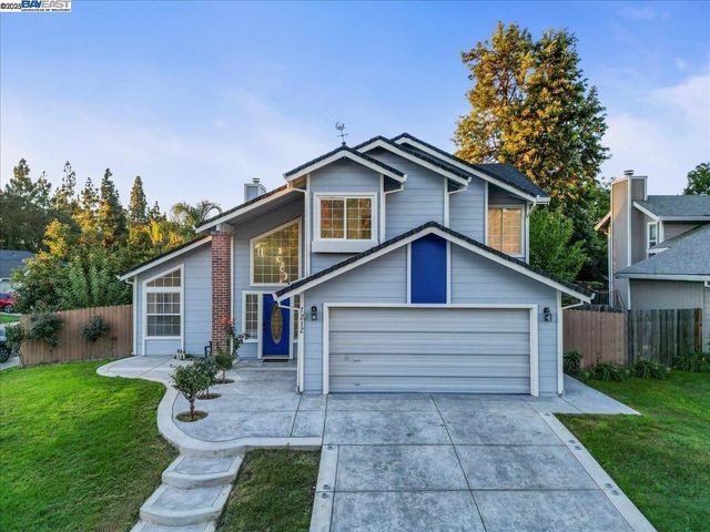 7212 Tiant Way, Elk Grove, CA 95758