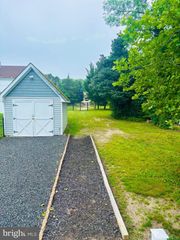 279 S MAIN ST, Barnegat, NJ 08005