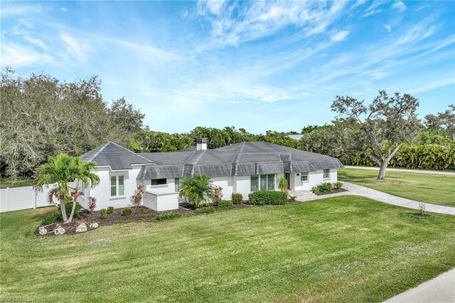 7060 Hendry Creek DR, Fort Myers, FL 33908