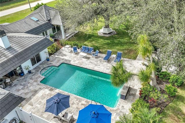 7060 Hendry Creek DR, Fort Myers, FL 33908