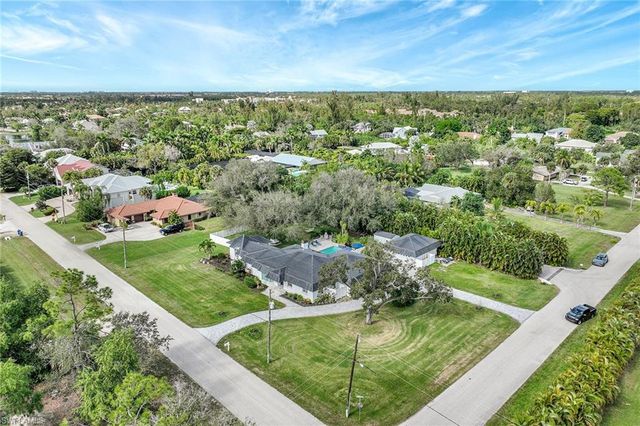 7060 Hendry Creek DR, Fort Myers, FL 33908