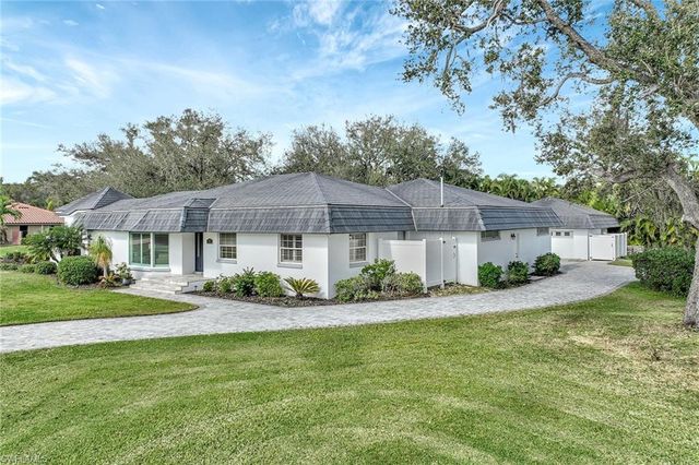 7060 Hendry Creek DR, Fort Myers, FL 33908