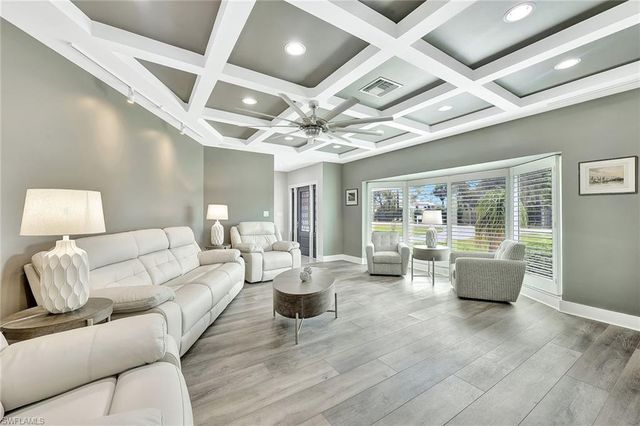 7060 Hendry Creek DR, Fort Myers, FL 33908