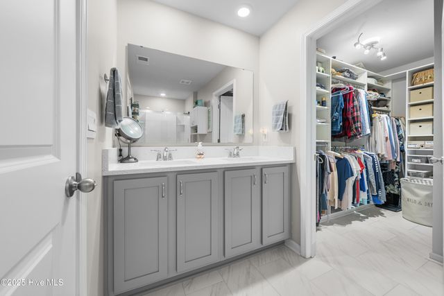 776 Buckeye Road NE, Leland, NC 28451