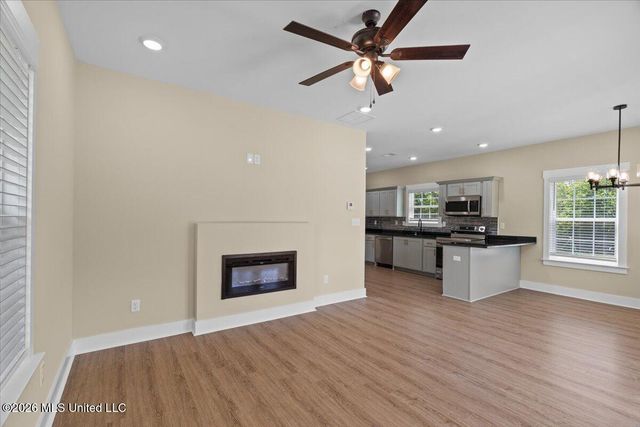 43 Mockingbird Road, Byhalia, MS 38611