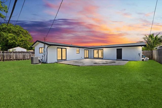 7500 Venetian Street, Miramar, FL 33023