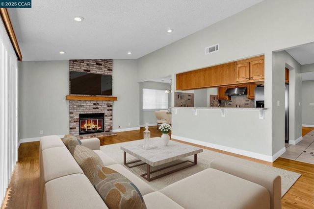 2701 Colony View Pl, Hayward, CA 94541