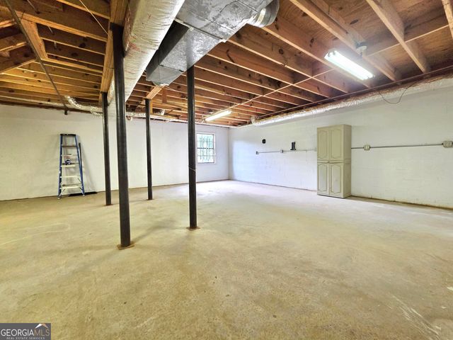 130 Stokes Drive, Stockbridge, GA 30281