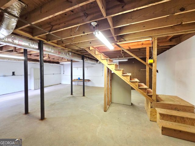 130 Stokes Drive, Stockbridge, GA 30281