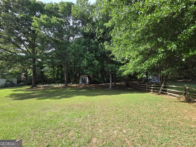 130 Stokes Drive, Stockbridge, GA 30281
