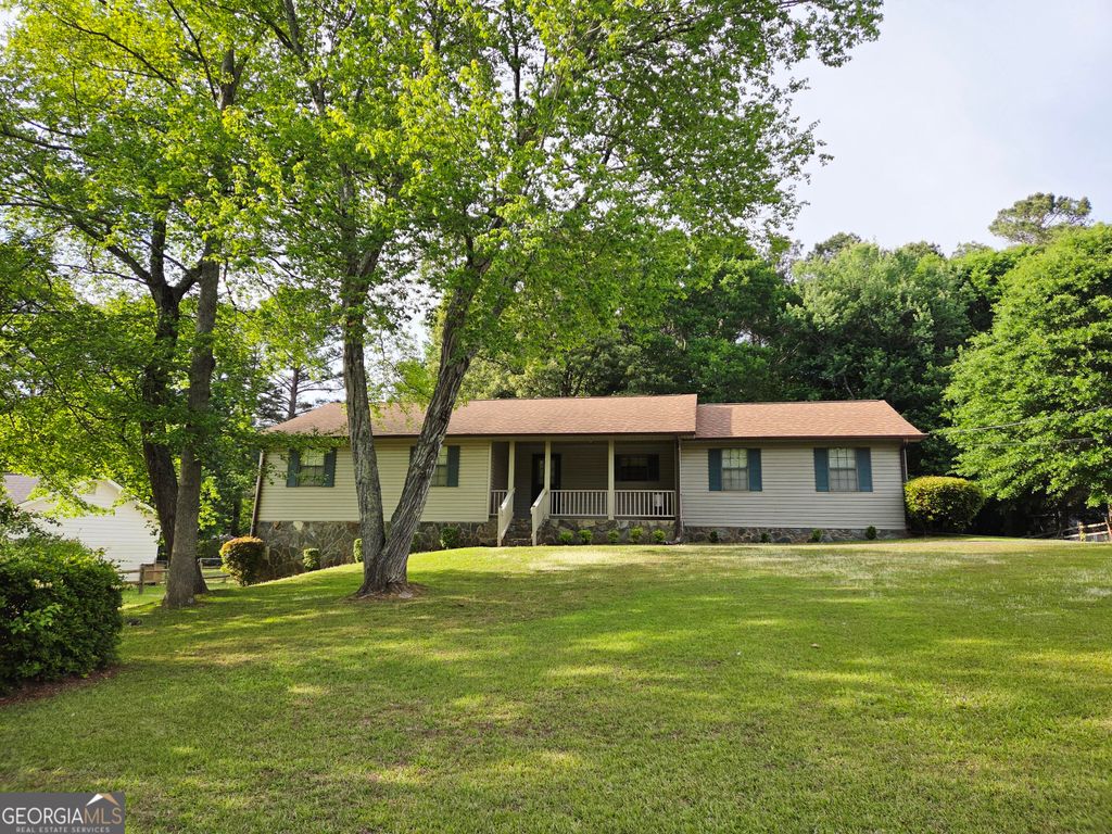 130 Stokes Drive, Stockbridge, GA 30281
