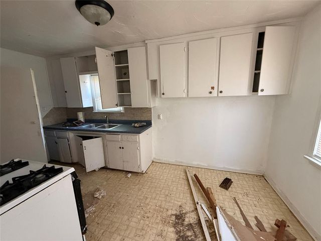 314 W Marshall Drive, Midwest City, OK 73110