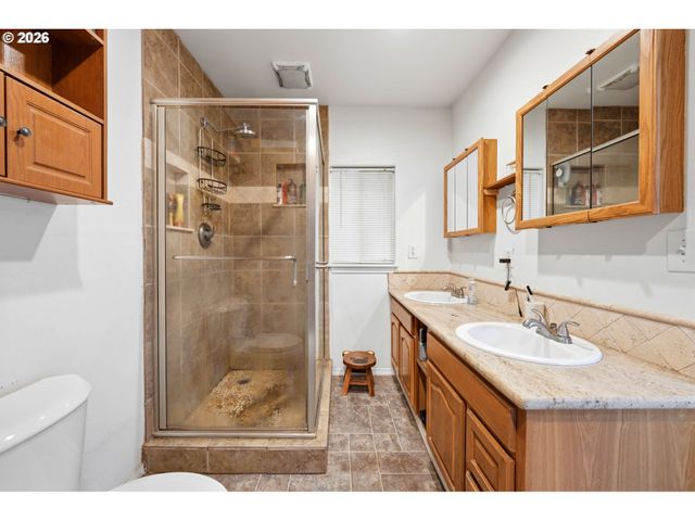 5130 7TH Ave, Keizer, OR 97303
