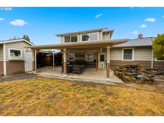 5130 7TH Ave, Keizer, OR 97303