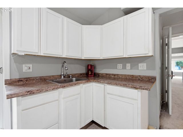 5130 7TH Ave, Keizer, OR 97303